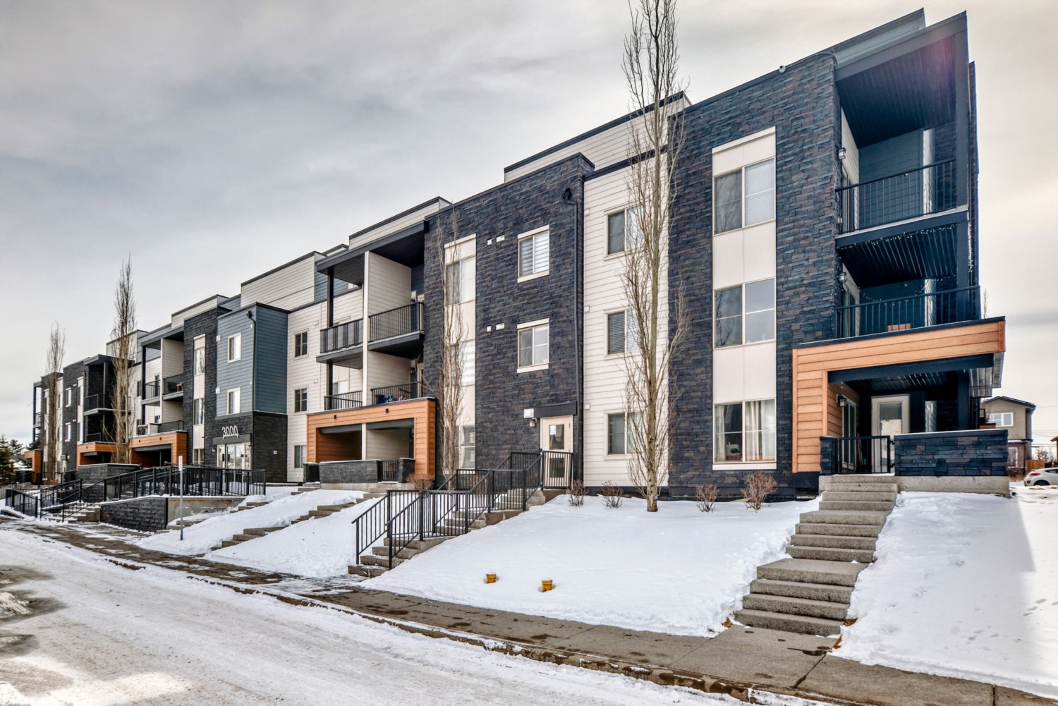MLS A2298483 - 3104, 1317 27 Street SE Calgary, Alberta